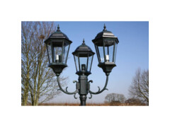 Zahradní lampa Brighton se 3 rameny, 230 cm, tmavě zelená / černá